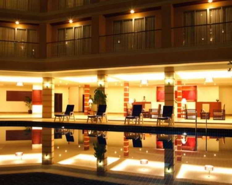 Kalim Resort Patong Exterior foto